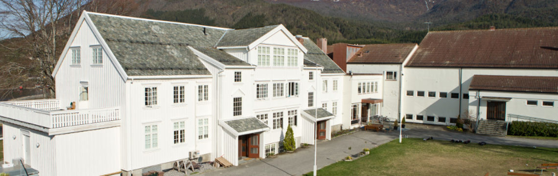 internat høgtun
